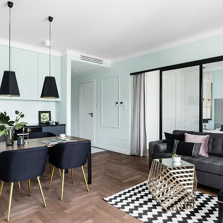 Montevideo Centrum 10 By Grand Apartments Sopot Ngoại thất bức ảnh